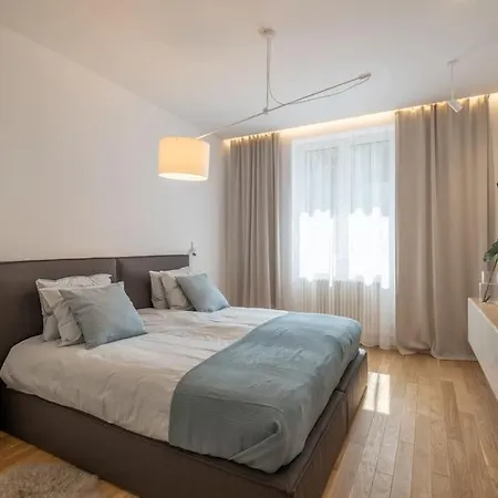 Top-notch Location, An Exceptionally Stylish Flat Апартаменти